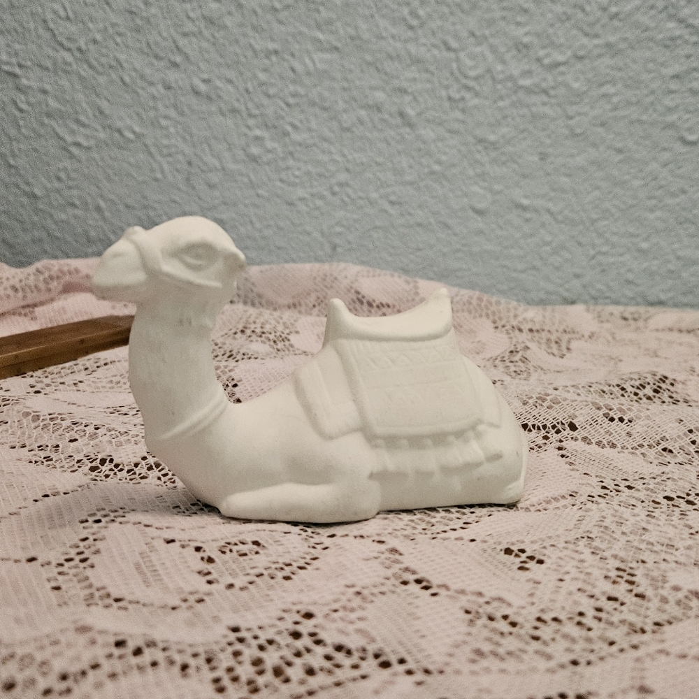 Resting Camel Nativity Figure Unpainted Ceramic Craft Supply - Picture 9 of 10